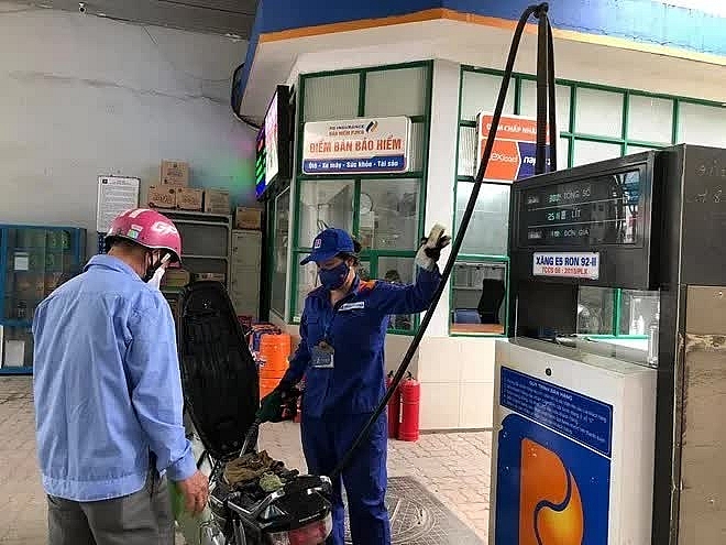 Giảm sức ép giá xăng dầu Giảm sức ép giá xăng dầu